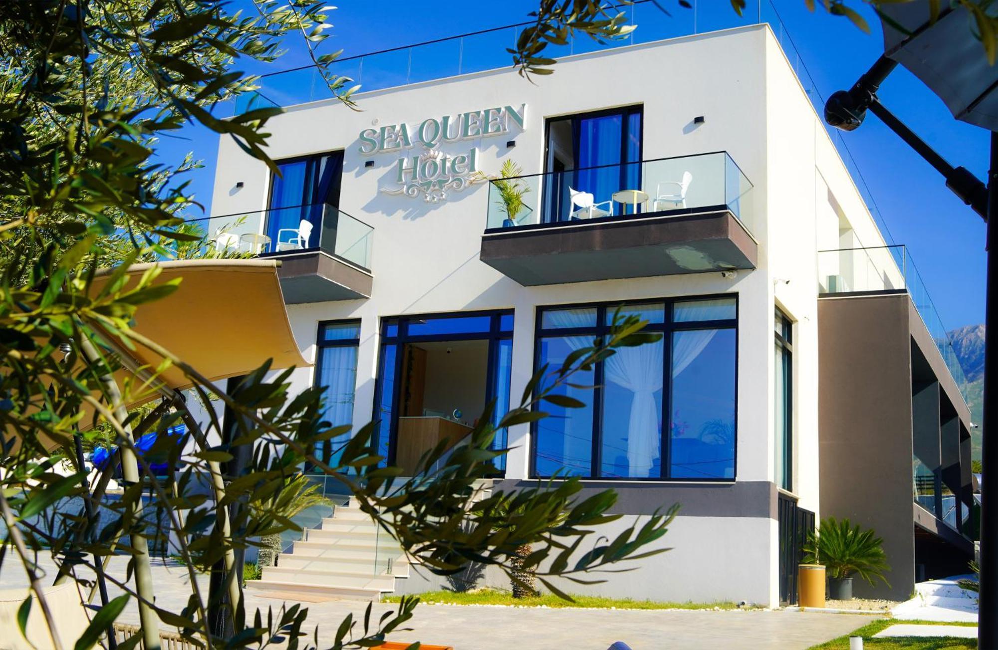 Sea Queen Luxury Hotel Radhimë Buitenkant foto