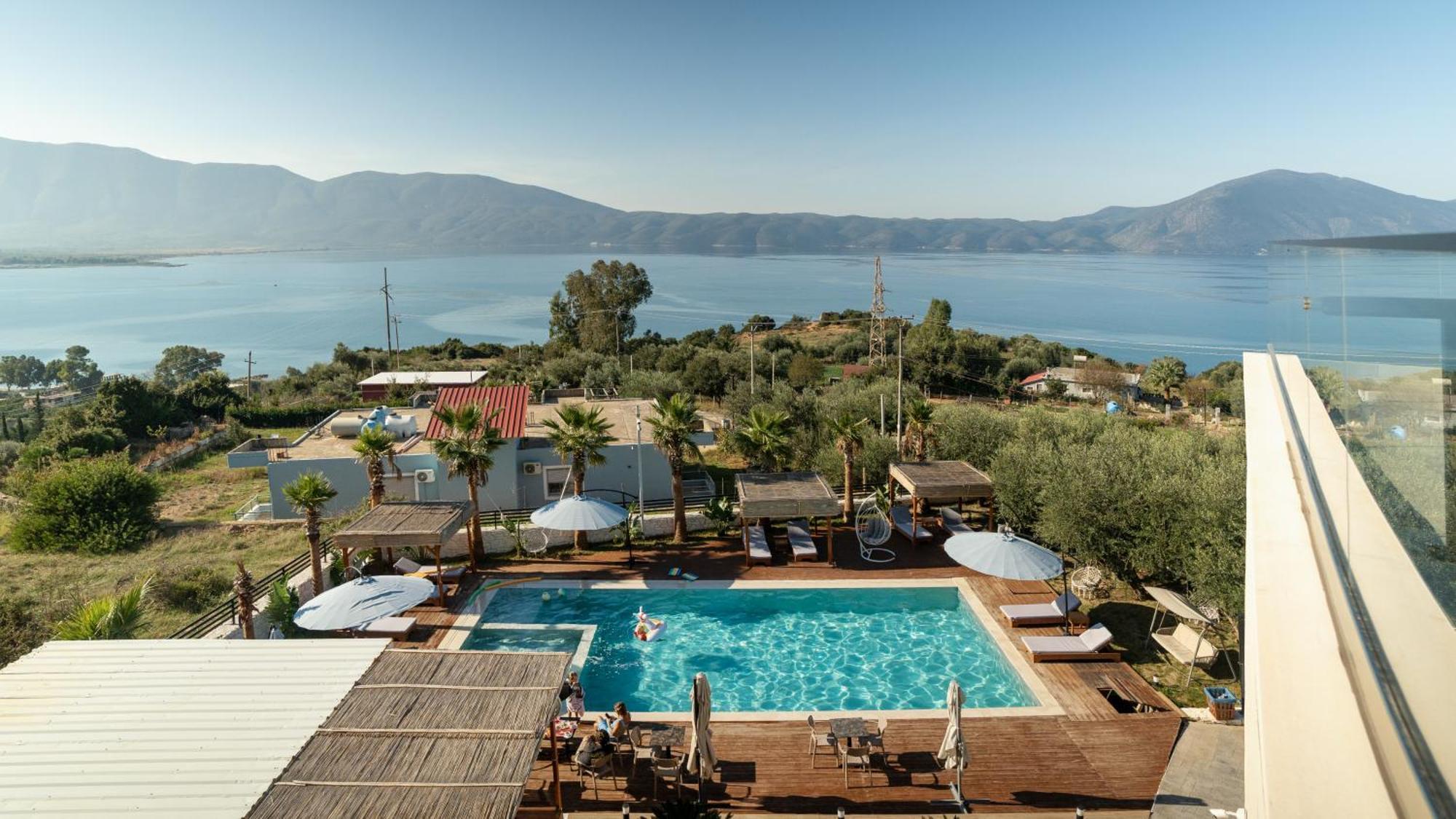 Sea Queen Luxury Hotel Radhimë Buitenkant foto