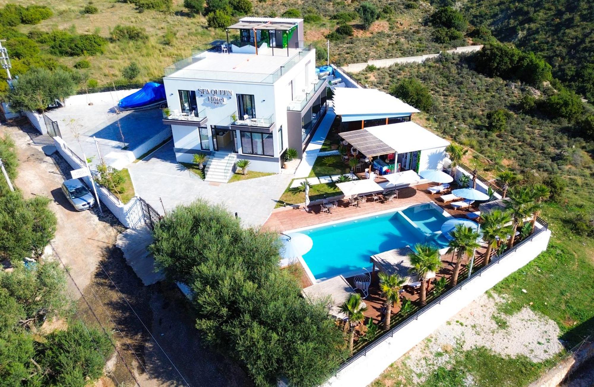 Sea Queen Luxury Hotel Radhimë Buitenkant foto