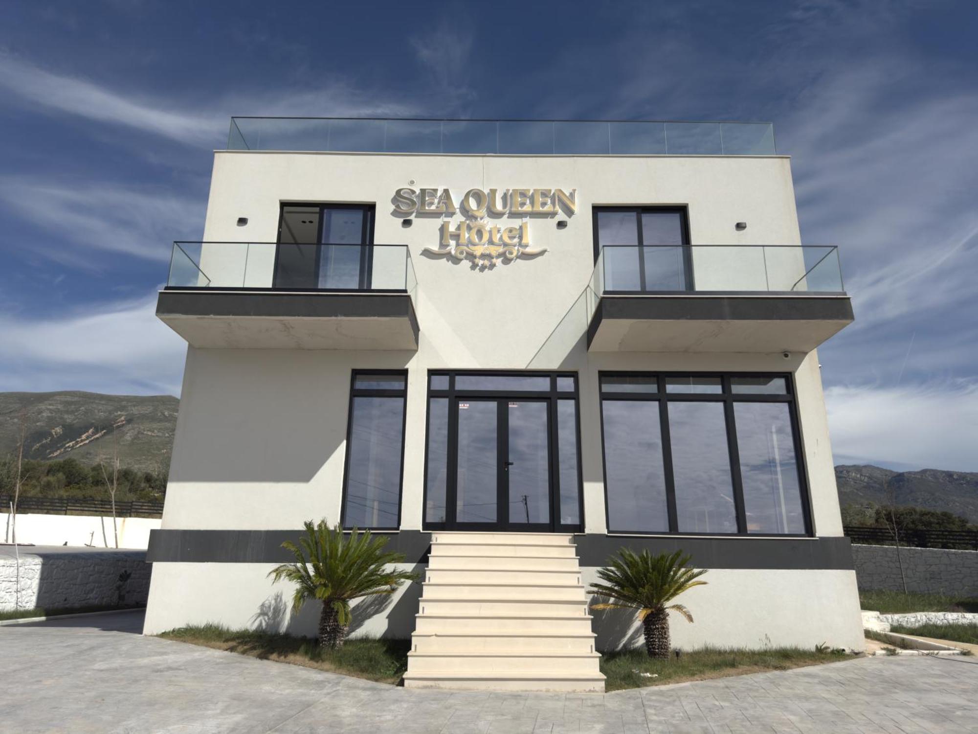 Sea Queen Luxury Hotel Radhimë Buitenkant foto